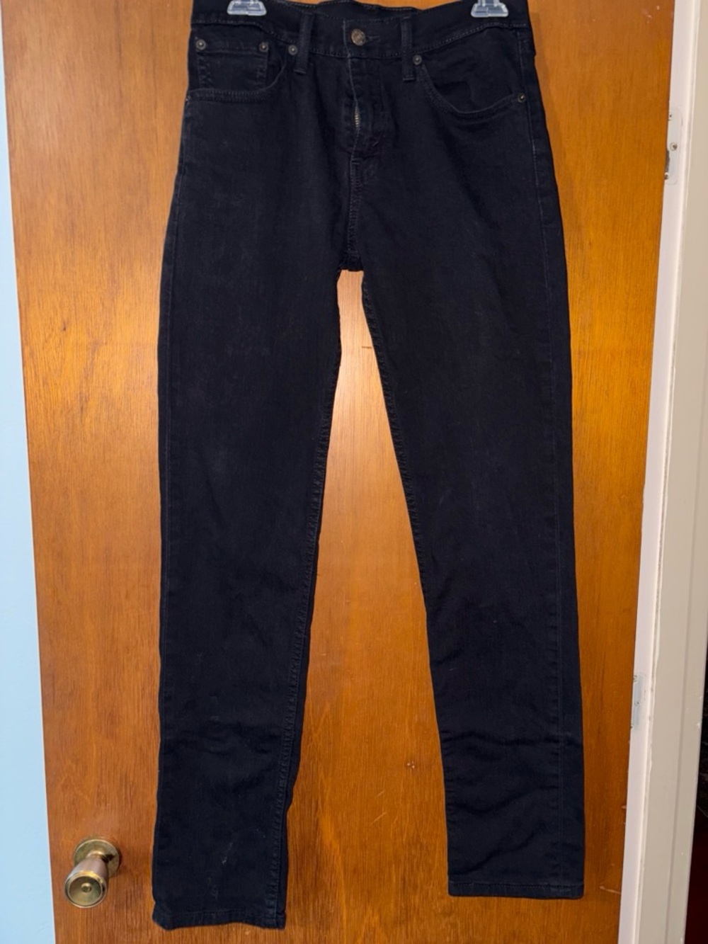 Levi's Men's Black Straight Jeans - Classic Dark Denim